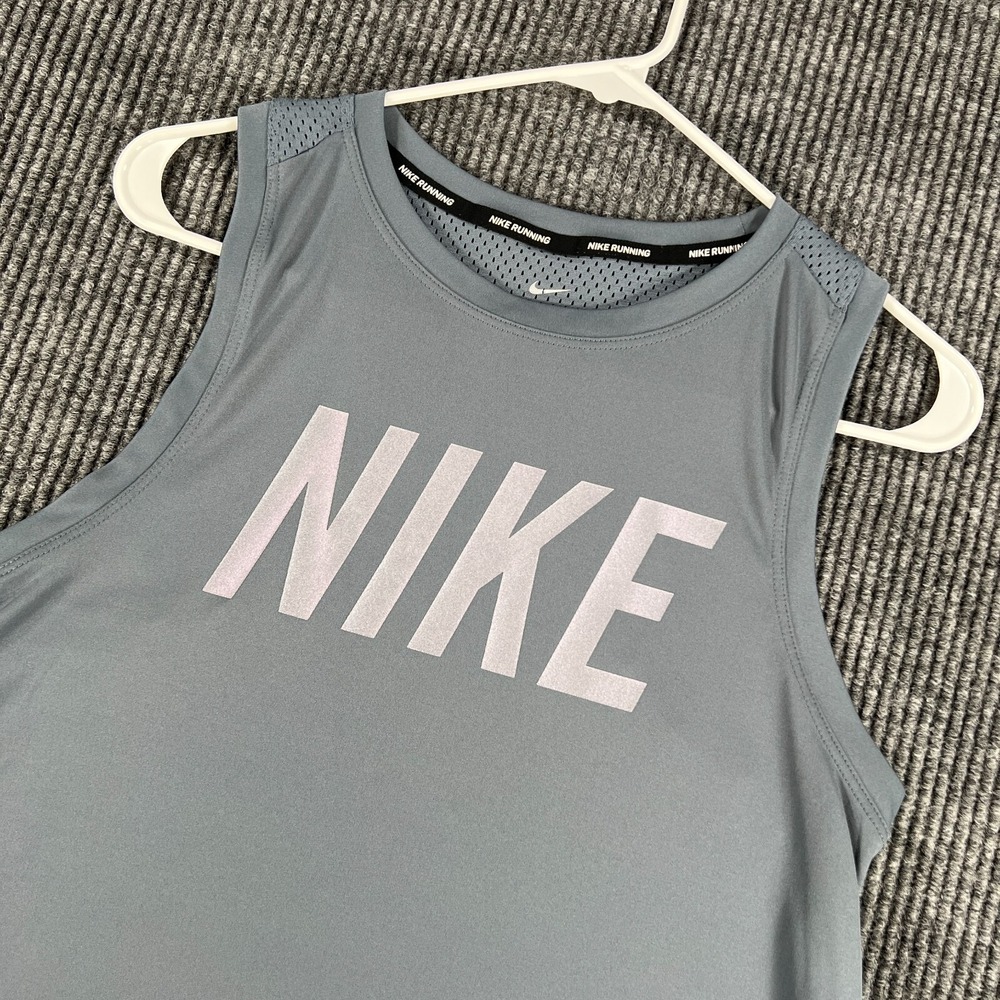 Nike Tank Top Womens Medium Gray Sleeveless Running Dri Fit Training Gym Lift